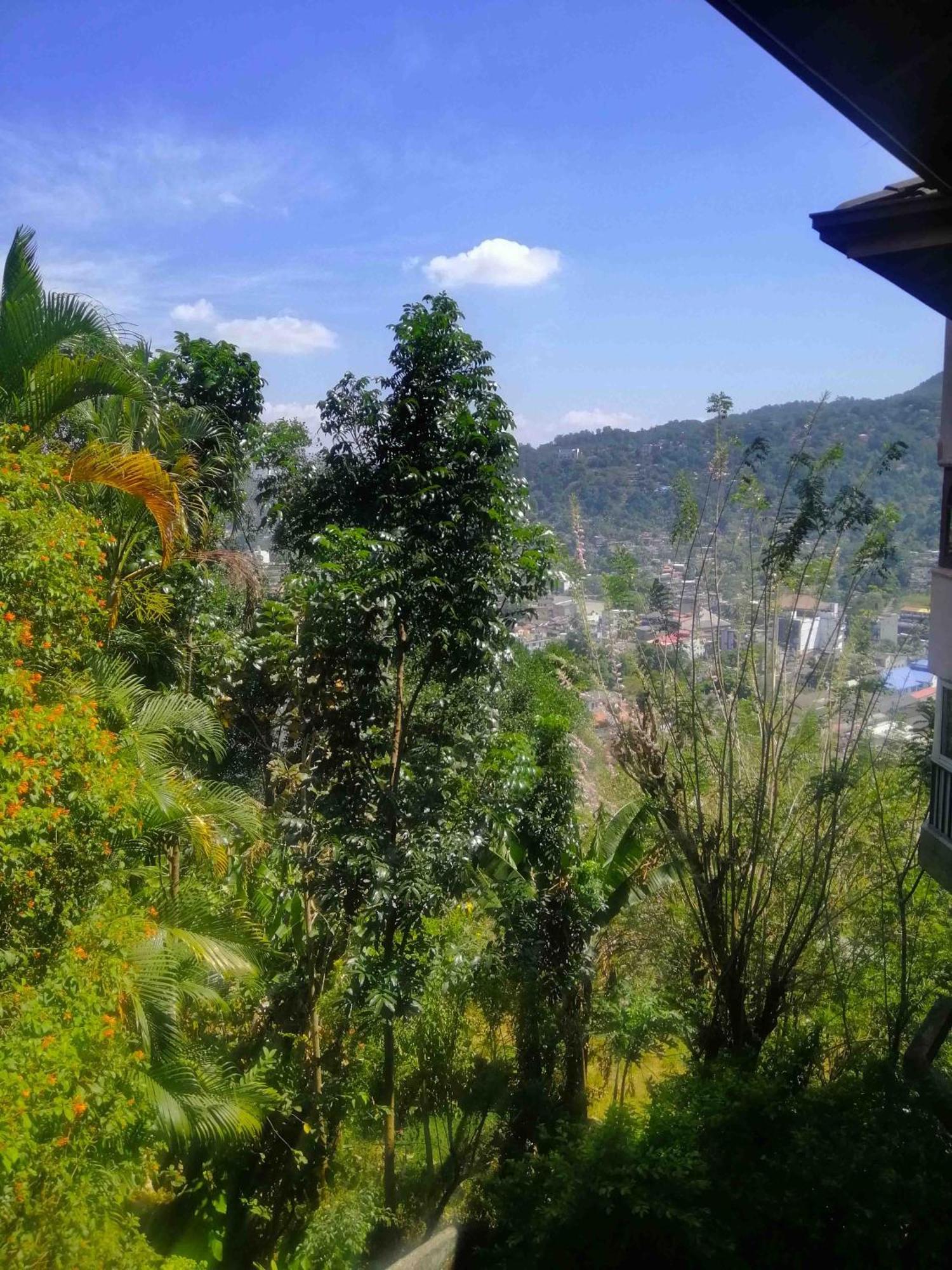 Sky Valley Hotel Kandy Buitenkant foto